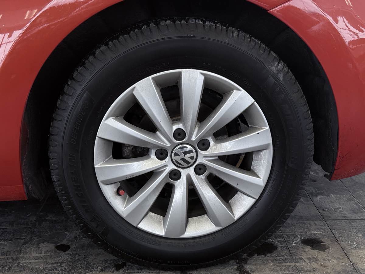 Used 2017 Volkswagen Beetle 1.8T Classic image 23