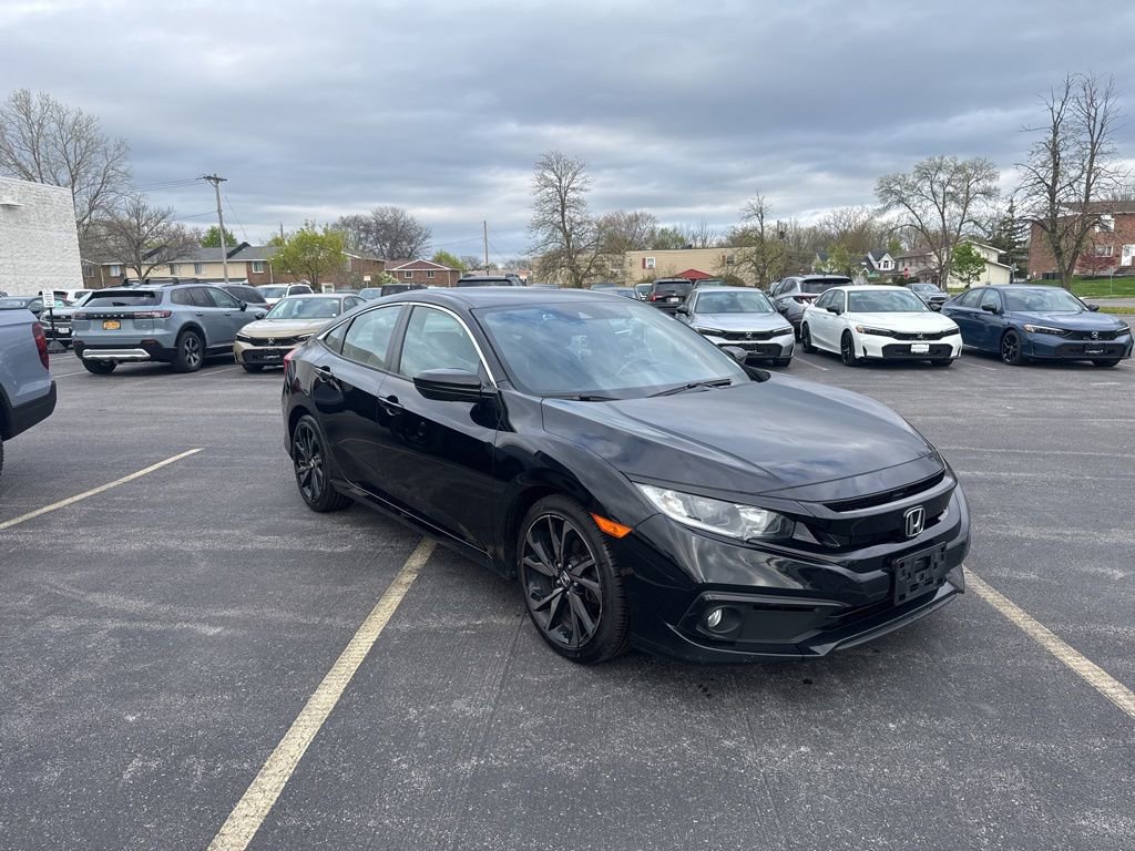 Used 2019 Honda Civic Sport image 2
