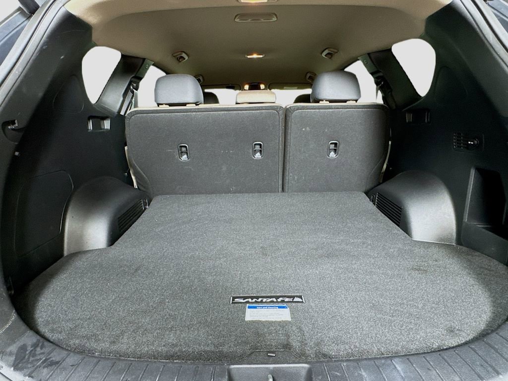 Certified 2023 Hyundai Santa Fe SEL image 28