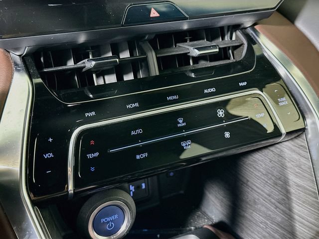 Certified 2022 Toyota Venza Limited w/ Advanced Technology Package AWD/4WD image 18