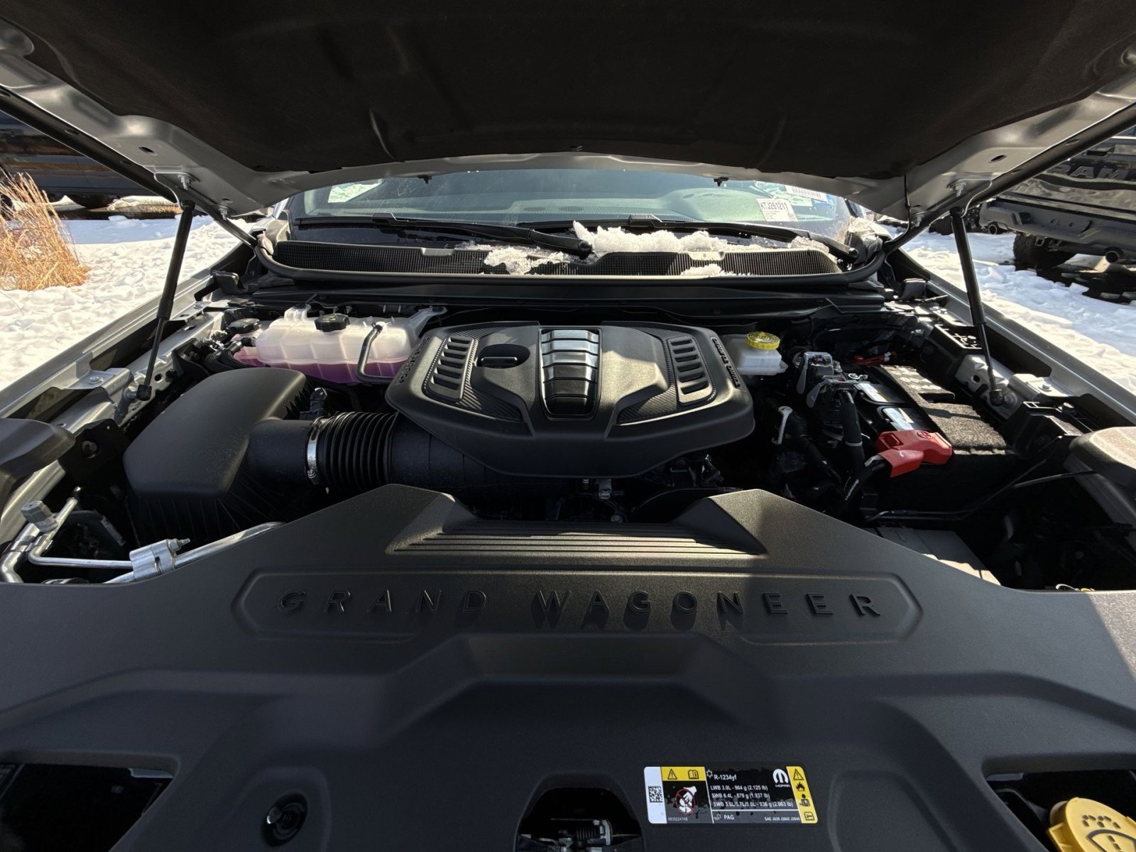 New 2026 Jeep Grand Wagoneer L 4WD w/ Premium Group I image 29