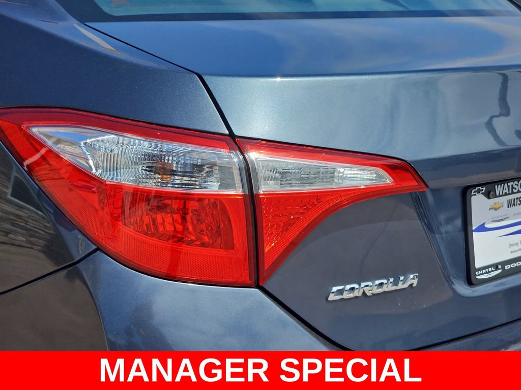 Used 2015 Toyota Corolla L FWD image 39