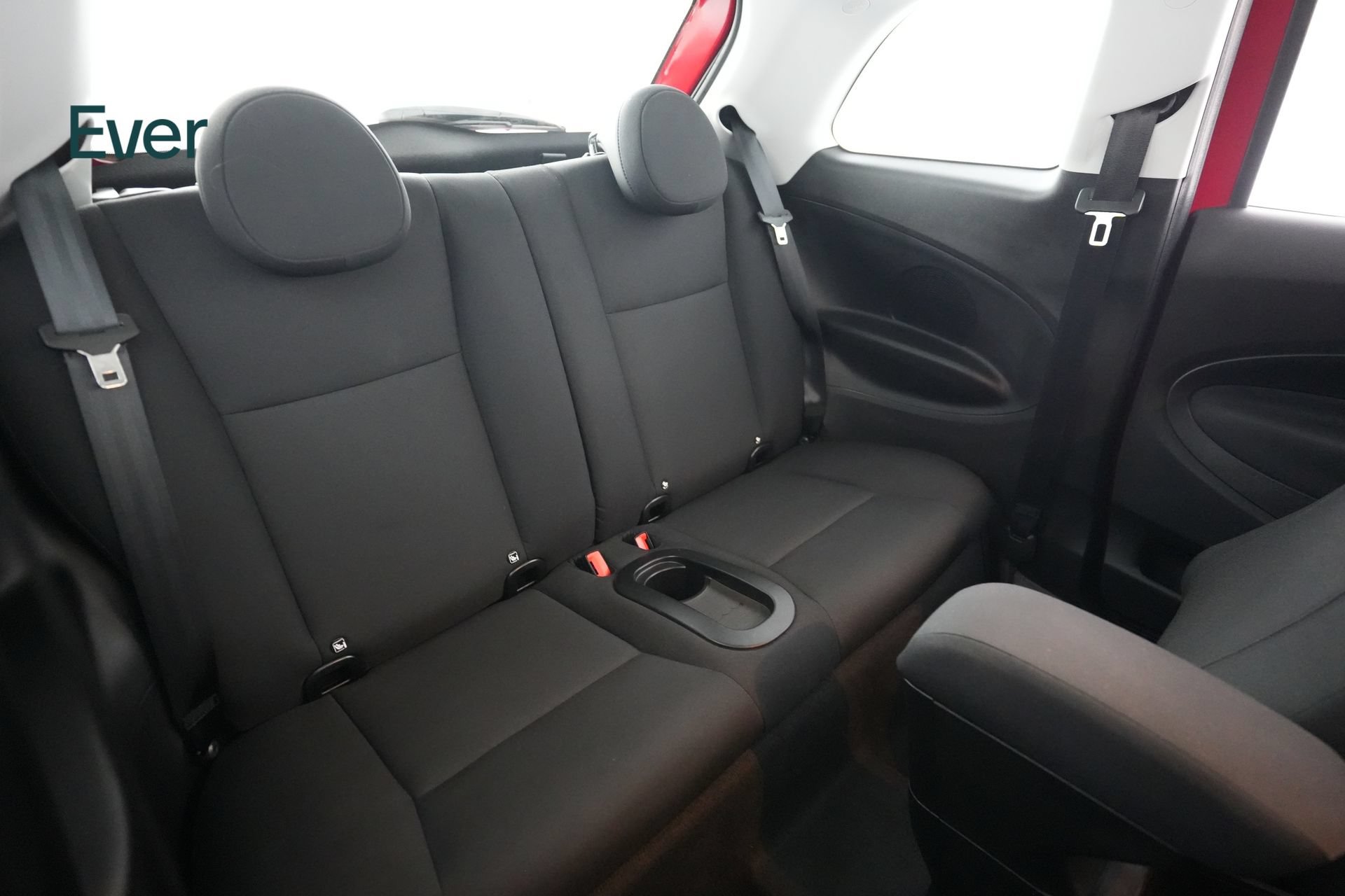 Used 2024 FIAT 500 e (RED) FWD image 5