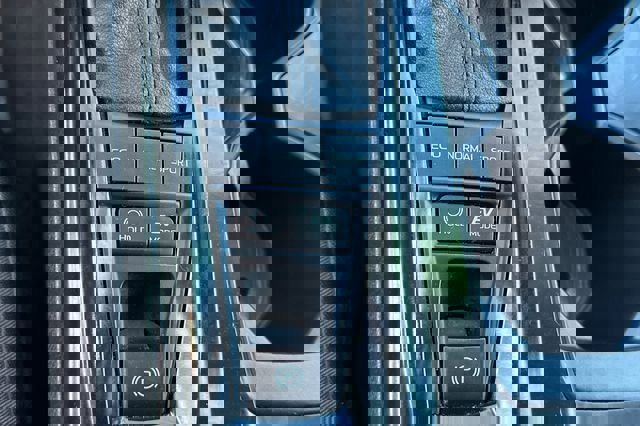 Certified 2025 Toyota Camry LE image 37