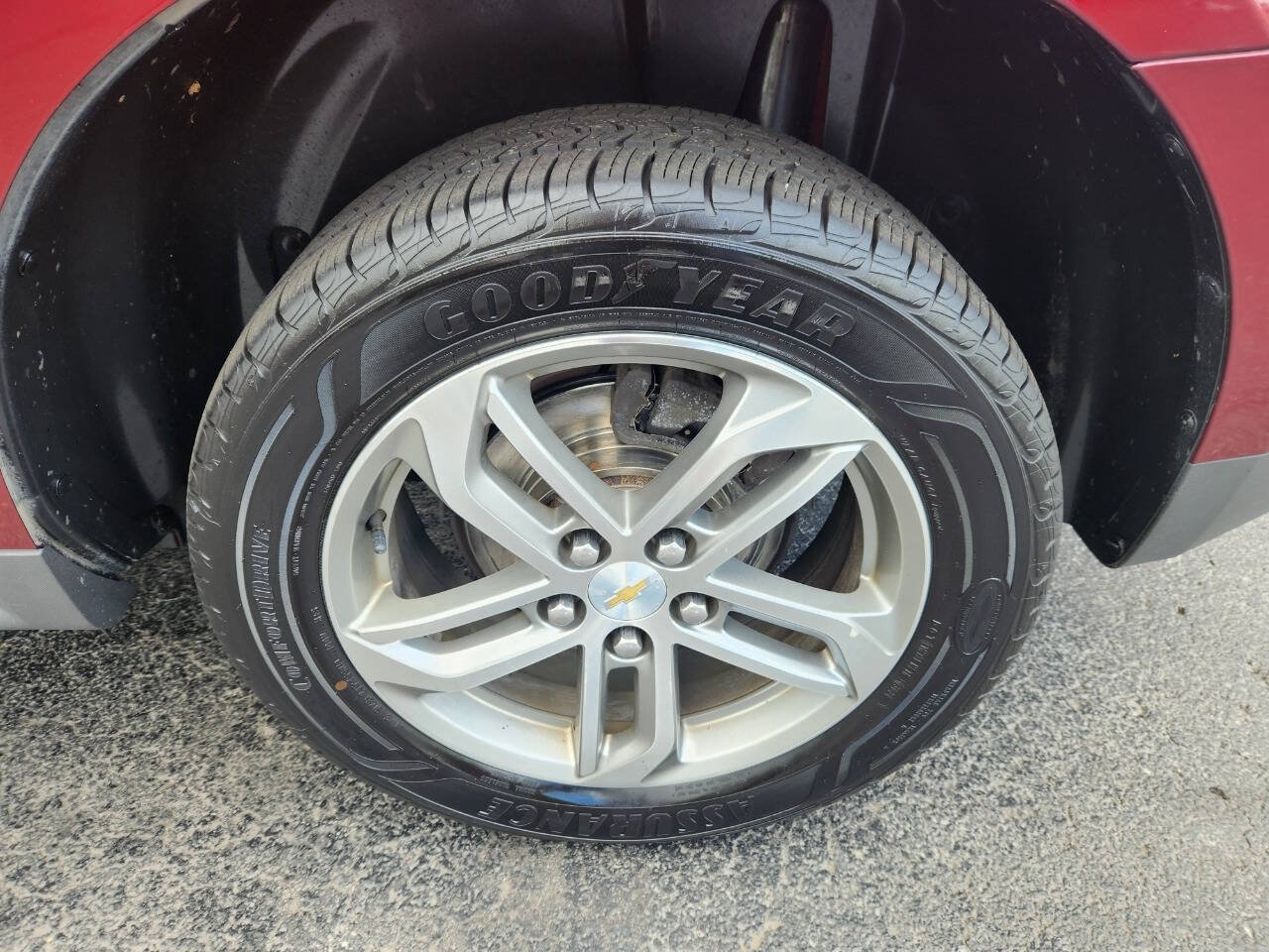 Used 2016 Chevrolet Equinox LTZ w/ Enhanced Convenience Package AWD/4WD image 24