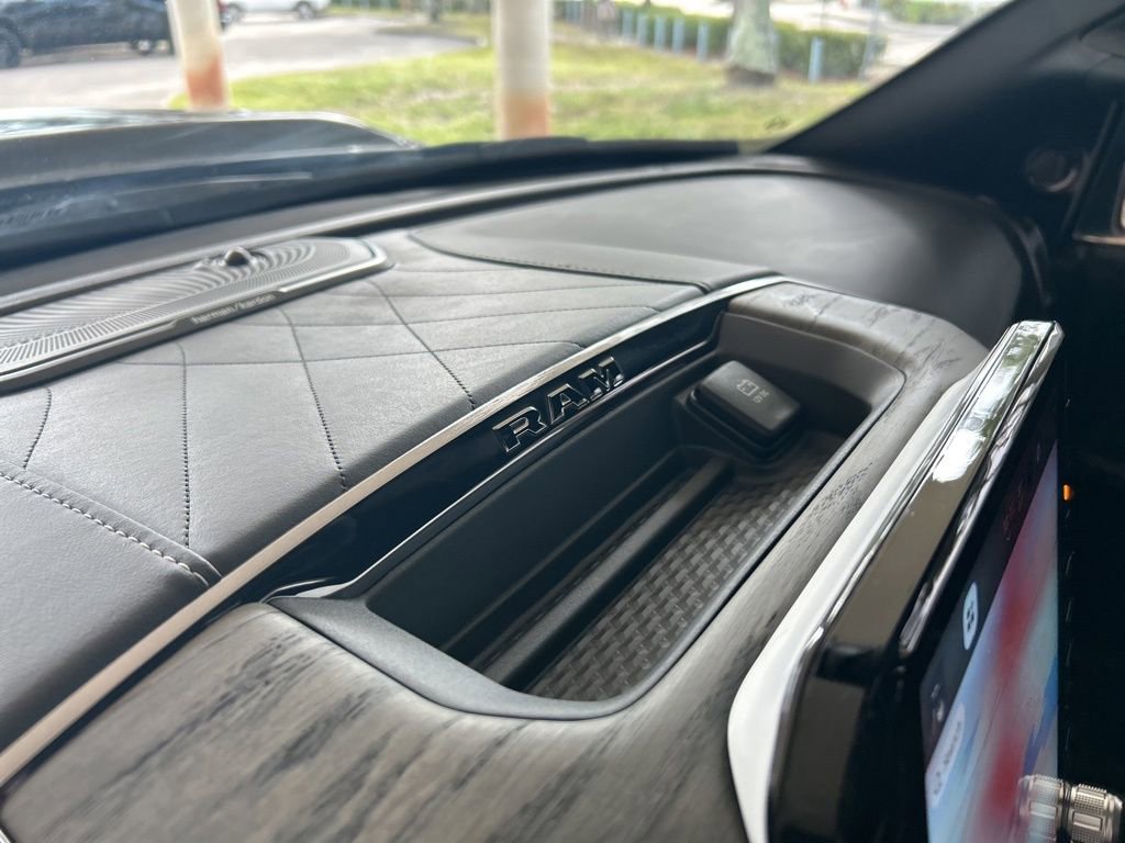 Used 2025 RAM 2500 Limited image 60