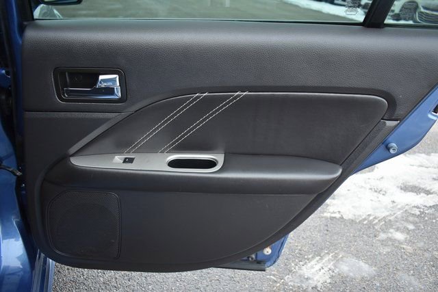 Used 2010 Ford Fusion Sport image 34