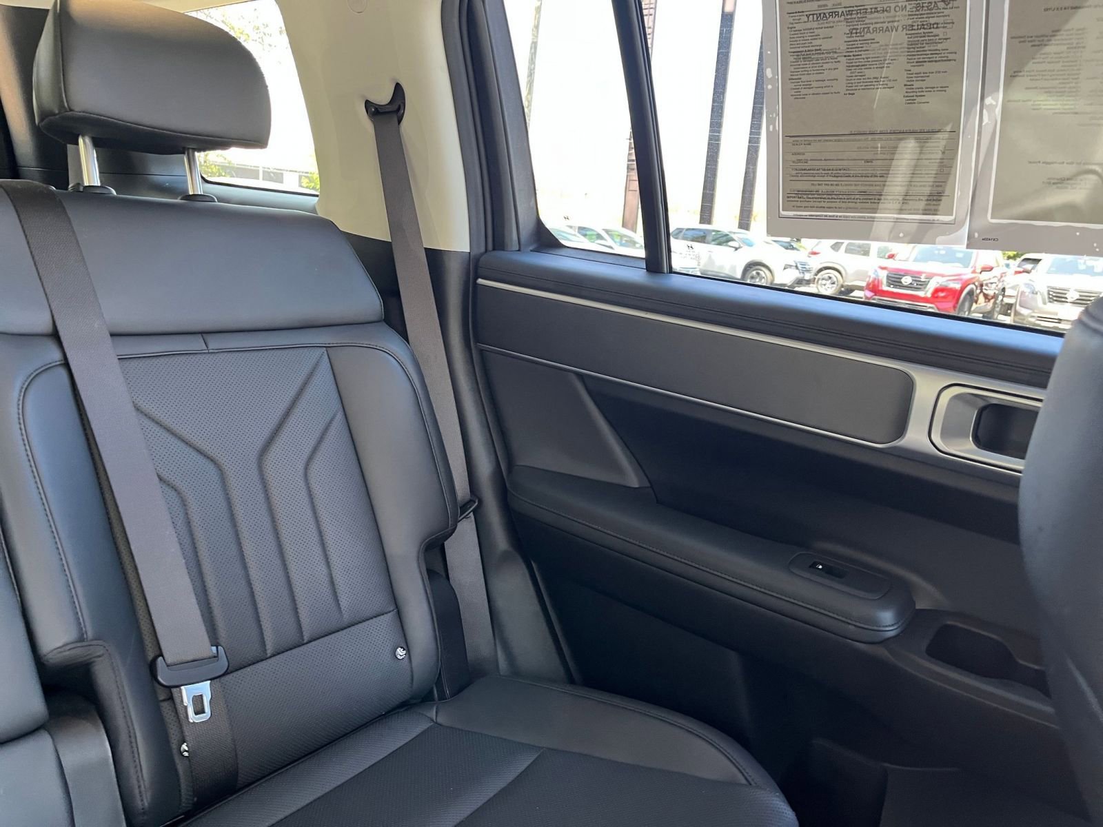 Used 2025 Hyundai Santa Fe SEL image 39