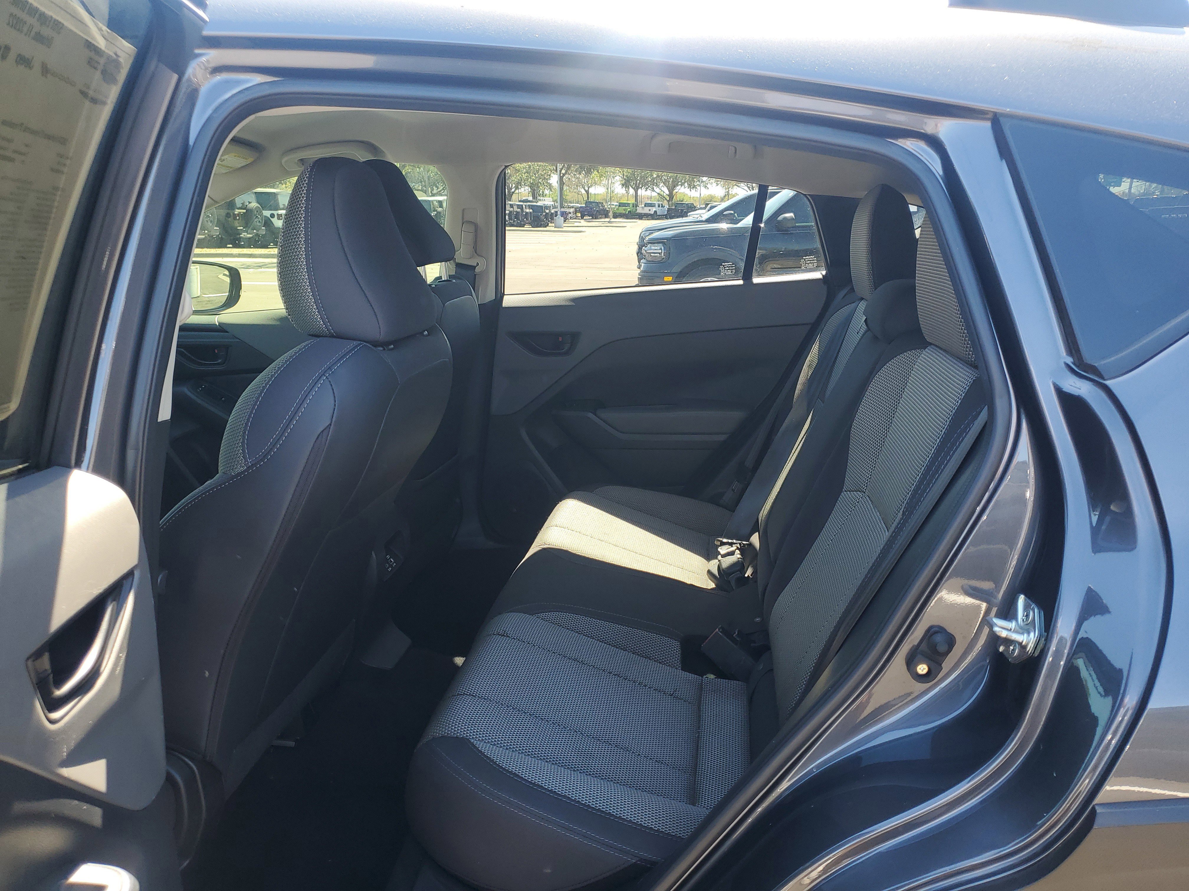 Used 2024 Subaru Crosstrek 2.0i Premium image 9