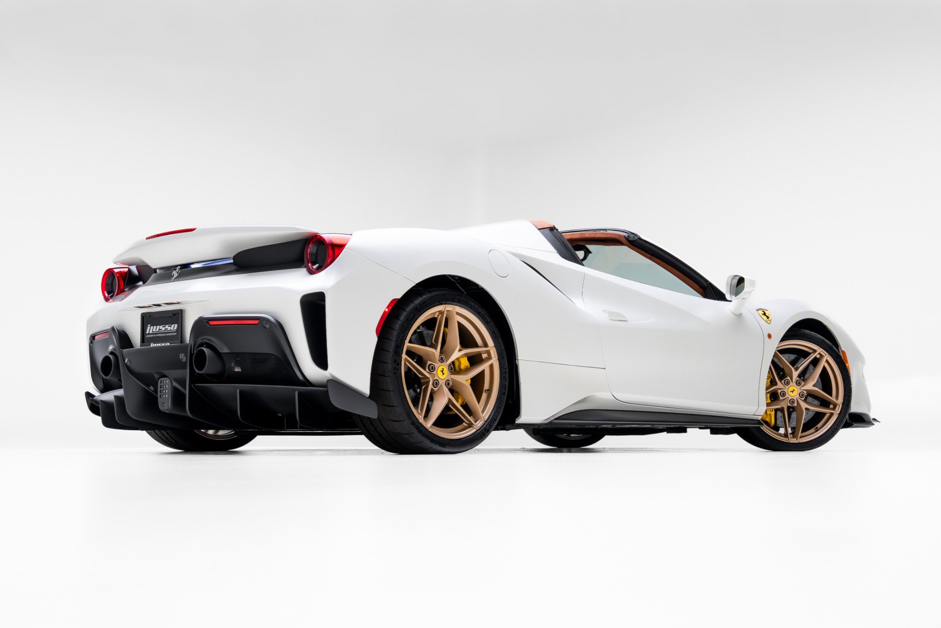 Used 2020 Ferrari 488 Pista image 5