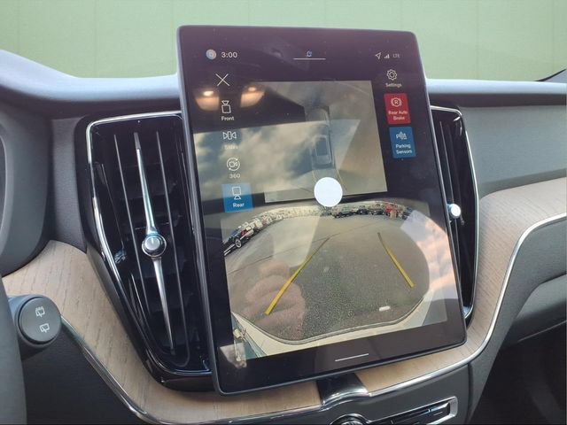 New 2026 Volvo XC60 T8 Plus w/ Protection Package Premier AWD/4WD image 26