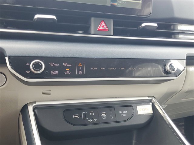 New 2026 Kia Carnival EX image 23