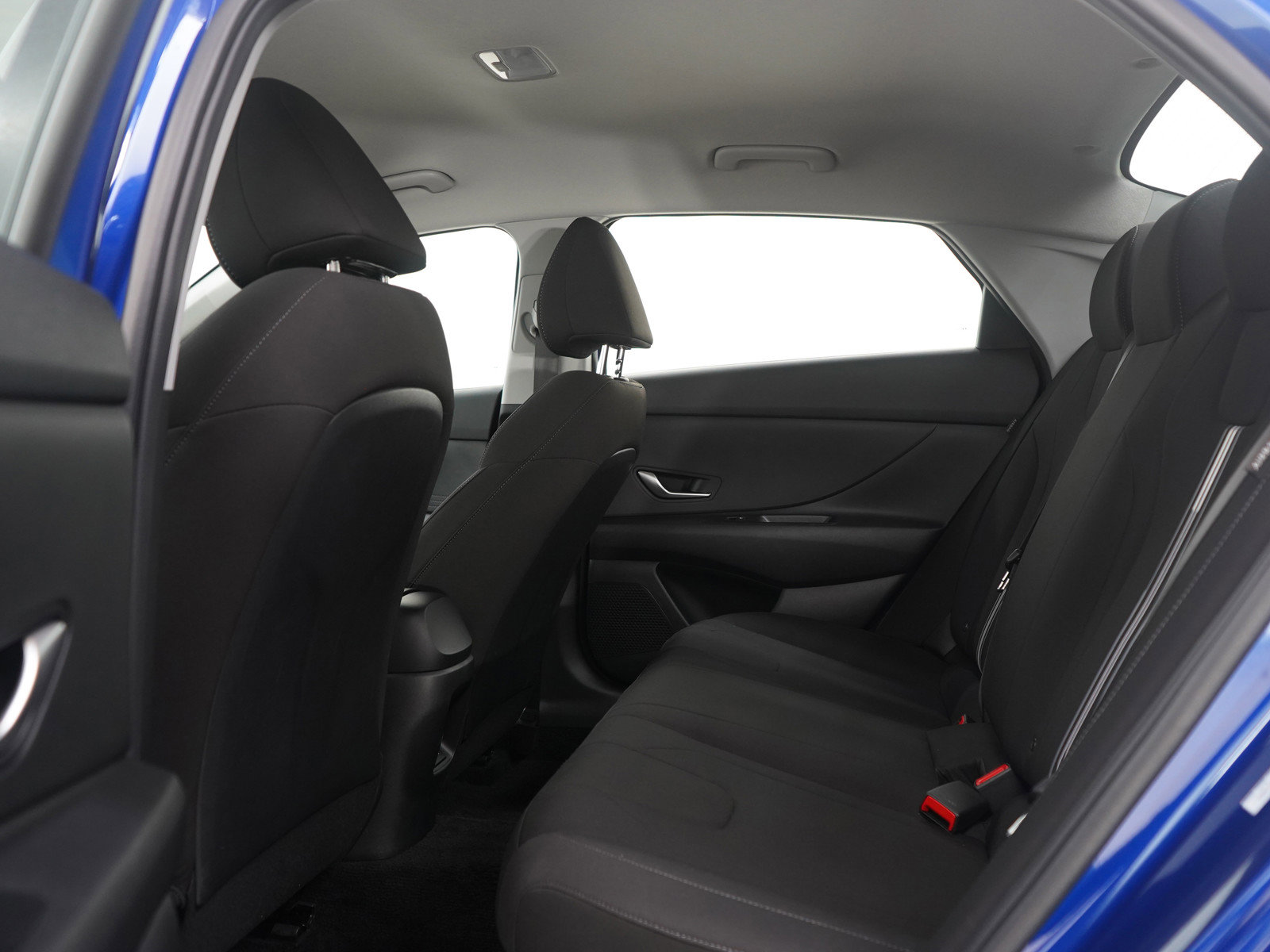 Certified 2025 Hyundai Elantra Blue image 17