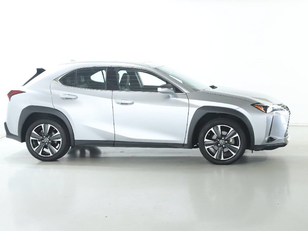Used 2024 Lexus UX 250h AWD image 11