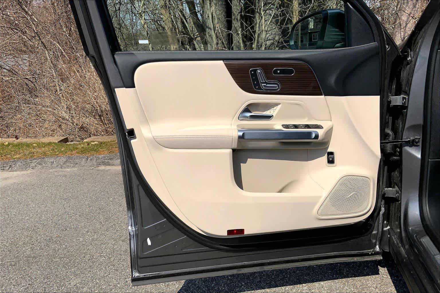 New 2026 Mercedes-Benz GLB 250 4MATIC image 14