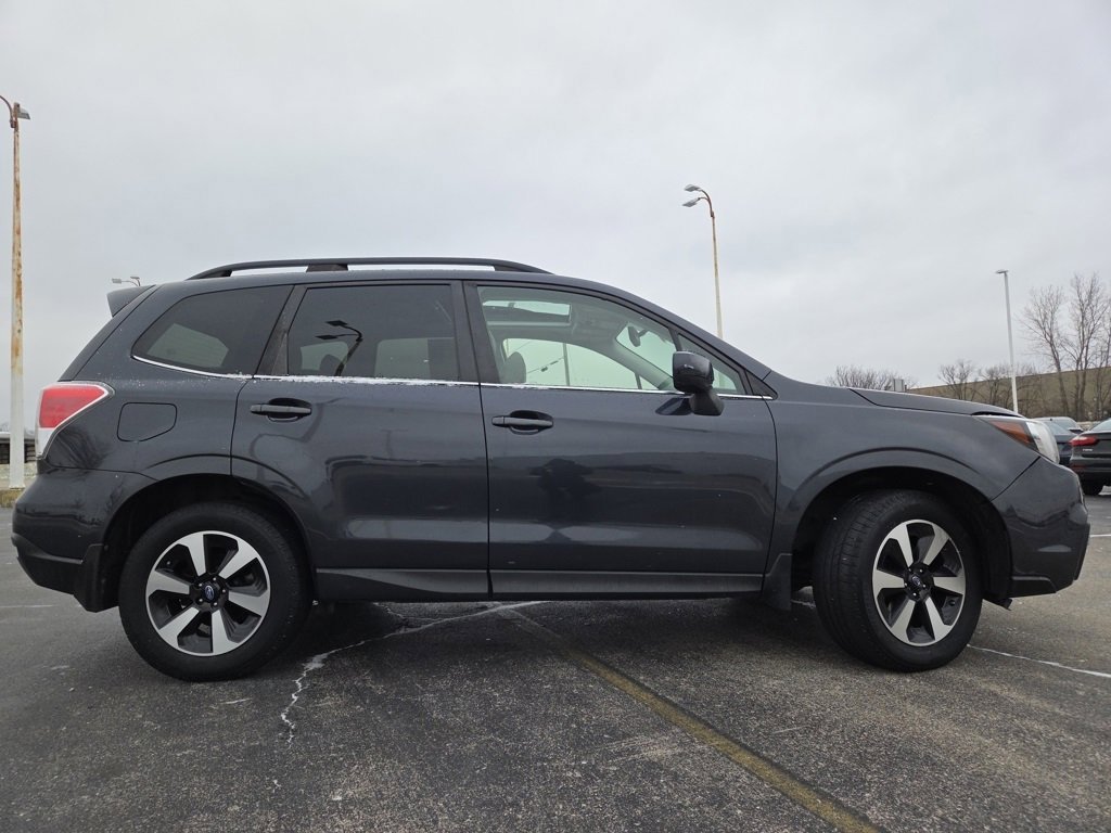 Used 2017 Subaru Forester 2.5i Limited w/ Protection Package #2 image 23