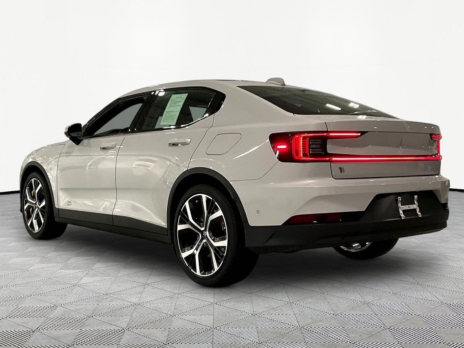 Used 2023 Polestar Polestar 2 w/ Pilot Pack AWD/4WD image 4