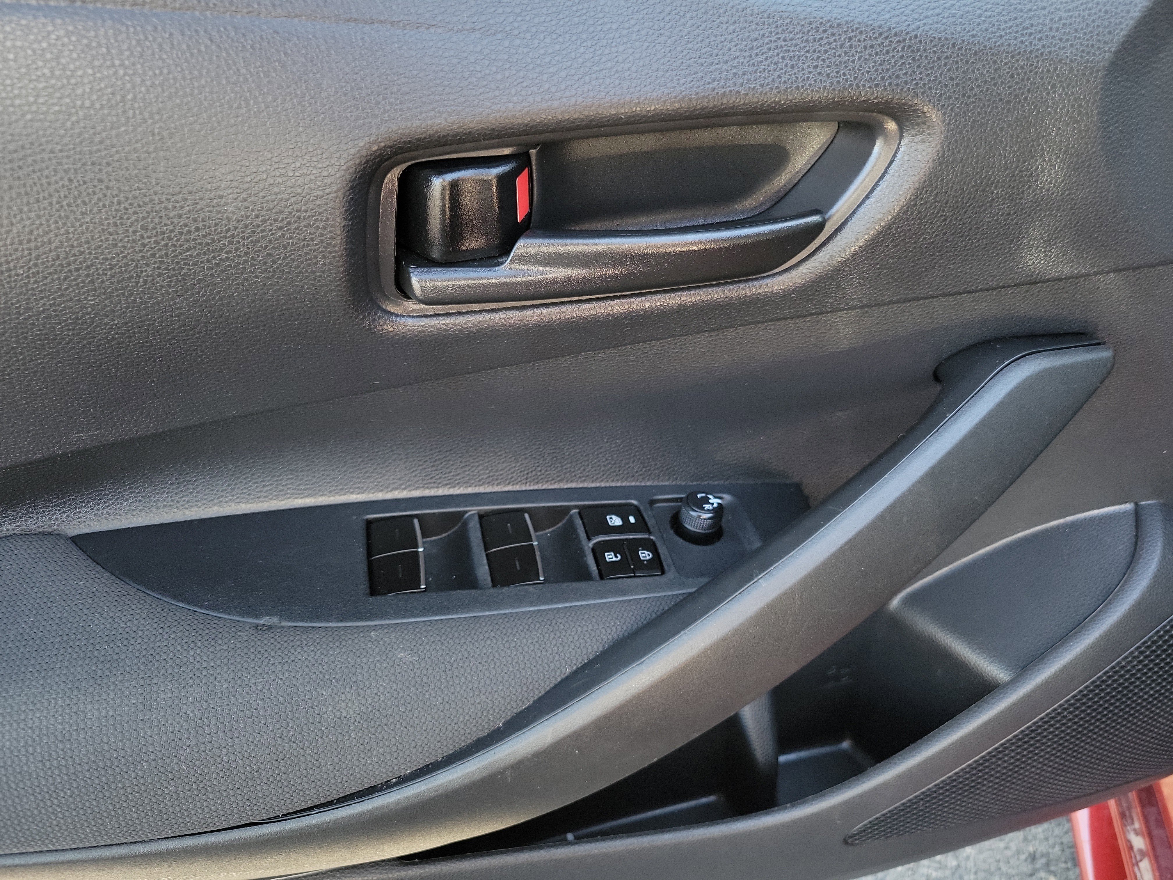 Certified 2022 Toyota Corolla LE image 19