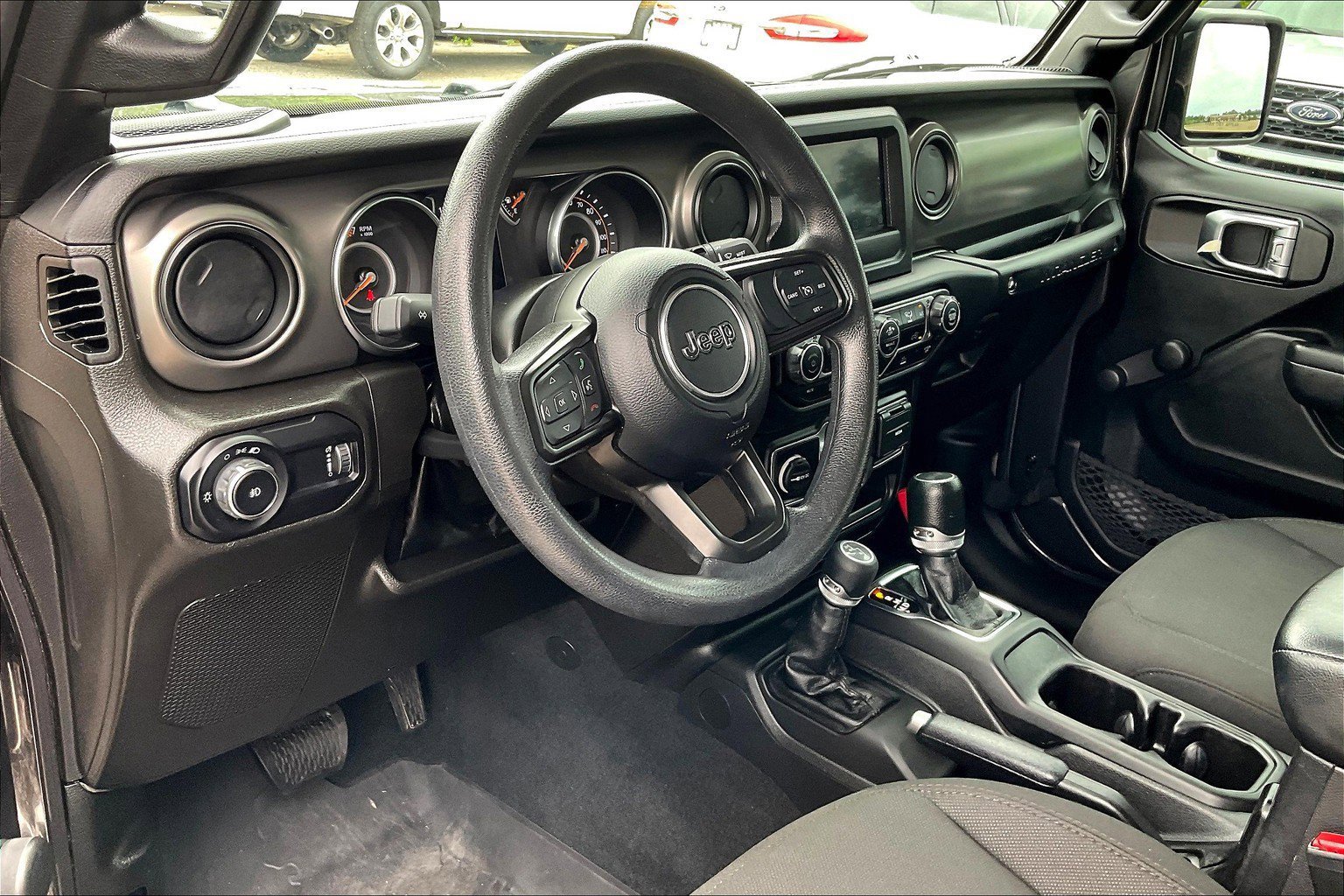 Used 2023 Jeep Wrangler Willys image 14