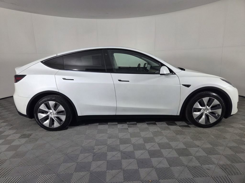 Used 2020 Tesla Model Y Long Range AWD/4WD image 5