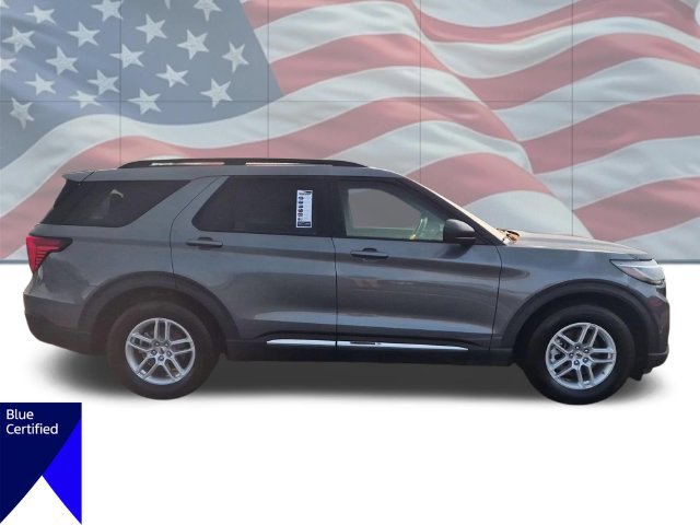 Certified 2025 Ford Explorer Active w/ Active Comfort Package RWD image 3