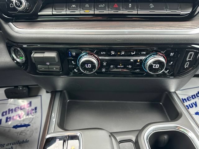 New 2026 GMC Sierra 1500 SLT w/ SLT Premium Package AWD/4WD image 16