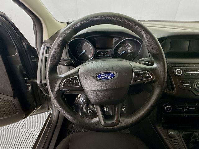 Used 2018 Ford Focus S FWD image 11