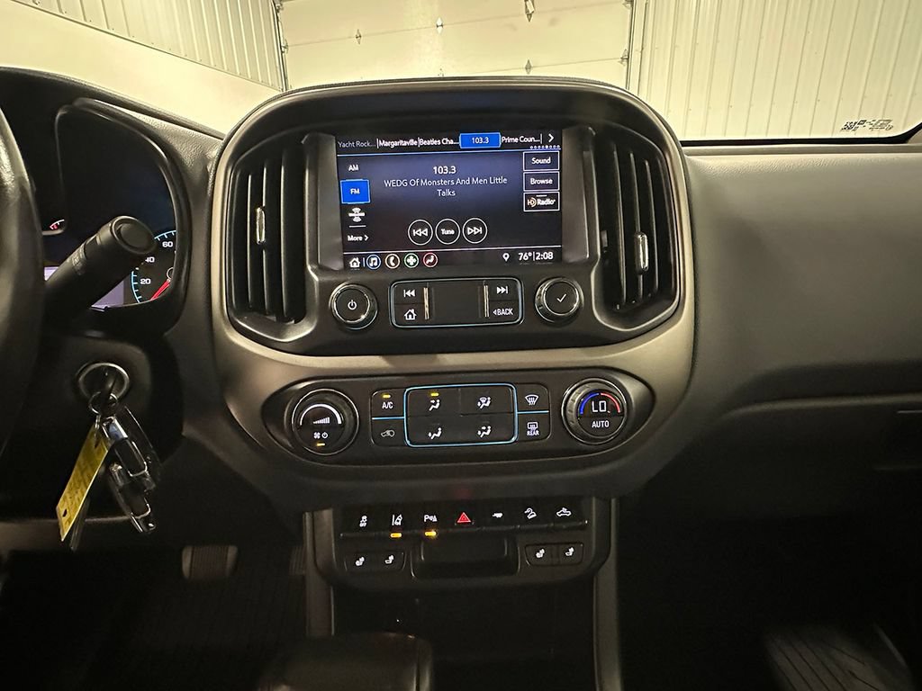 Used 2021 Chevrolet Colorado Z71 w/ Safety Package AWD/4WD image 32