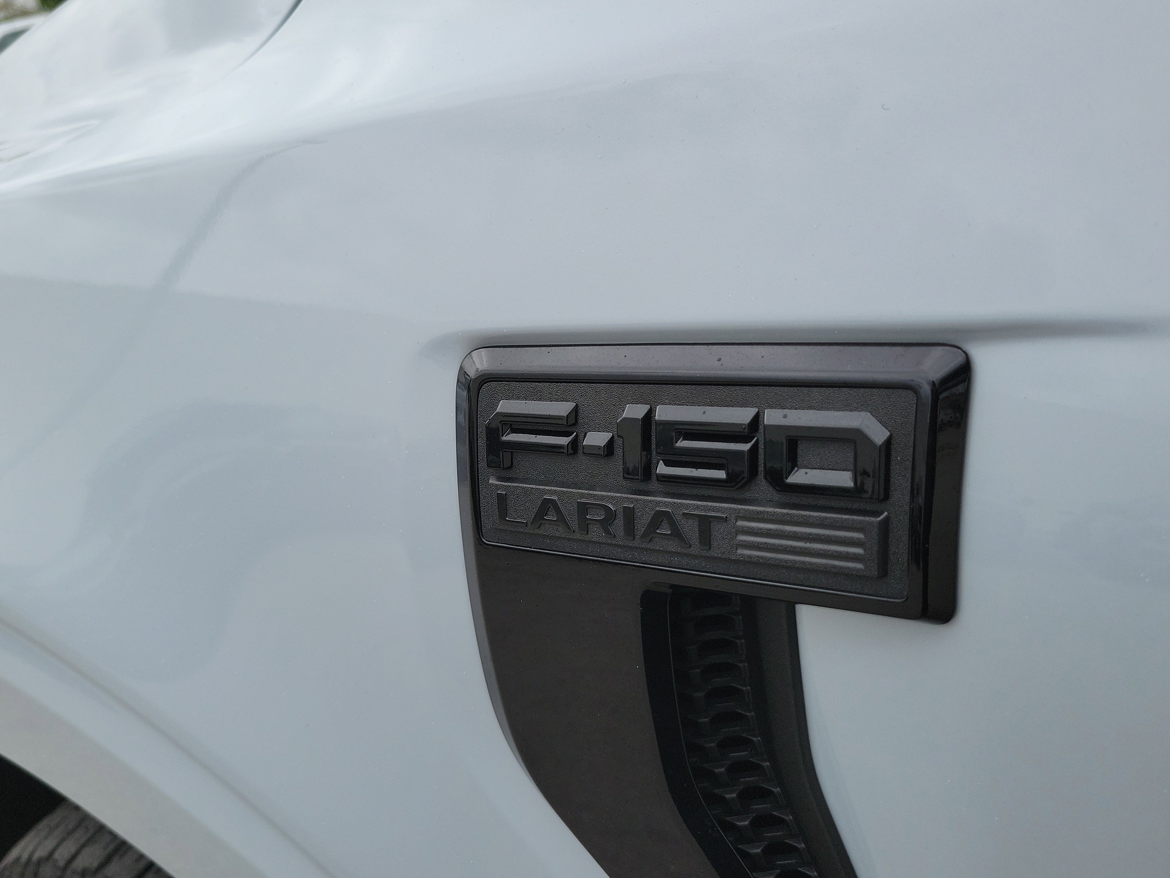Used 2025 Ford F150 Lariat w/ FX4 Off-Road Package AWD/4WD image 30