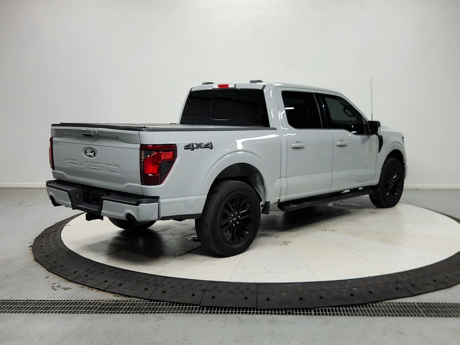 Used 2024 Ford F150 XLT w/ Equipment Group 303A High AWD/4WD image 8