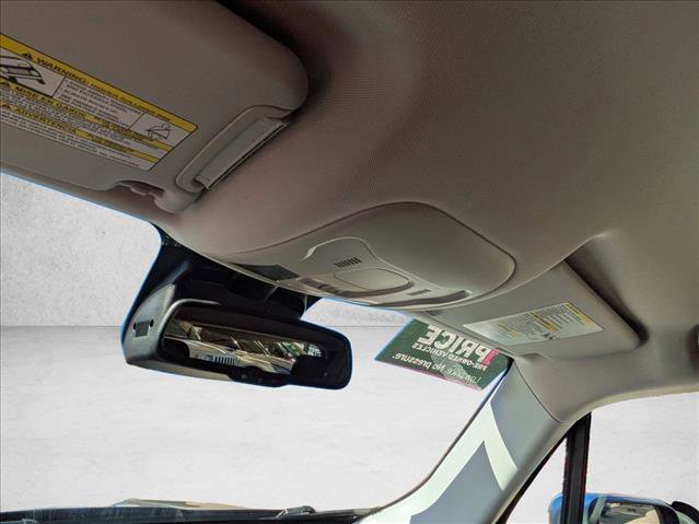 Used 2017 Jeep Renegade Limited image 20