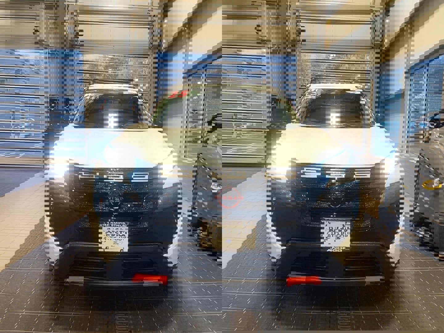 Used 2025 Nissan Rogue SV w/ Rock Creek Premium Package image 2