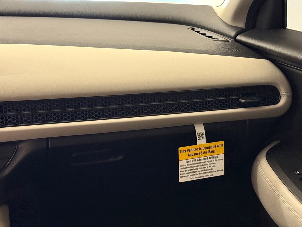 New 2026 Honda HR-V LX image 15