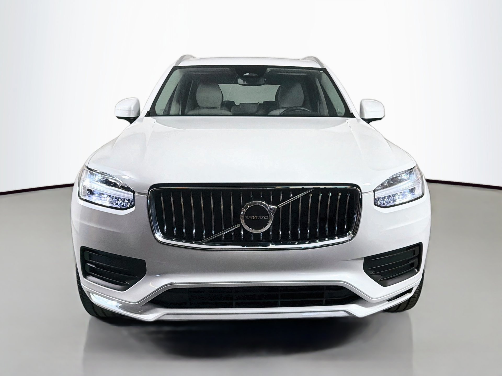 Certified 2023 Volvo XC90 B6 Core w/ Protection Package Premier AWD/4WD image 2