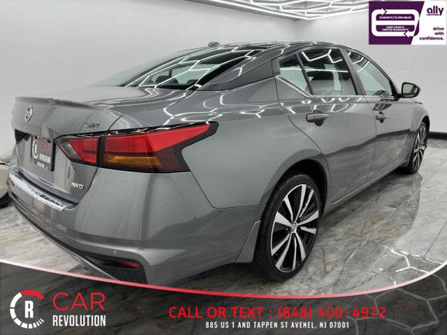 Used 2022 Nissan Altima 2.5 SR AWD/4WD image 7