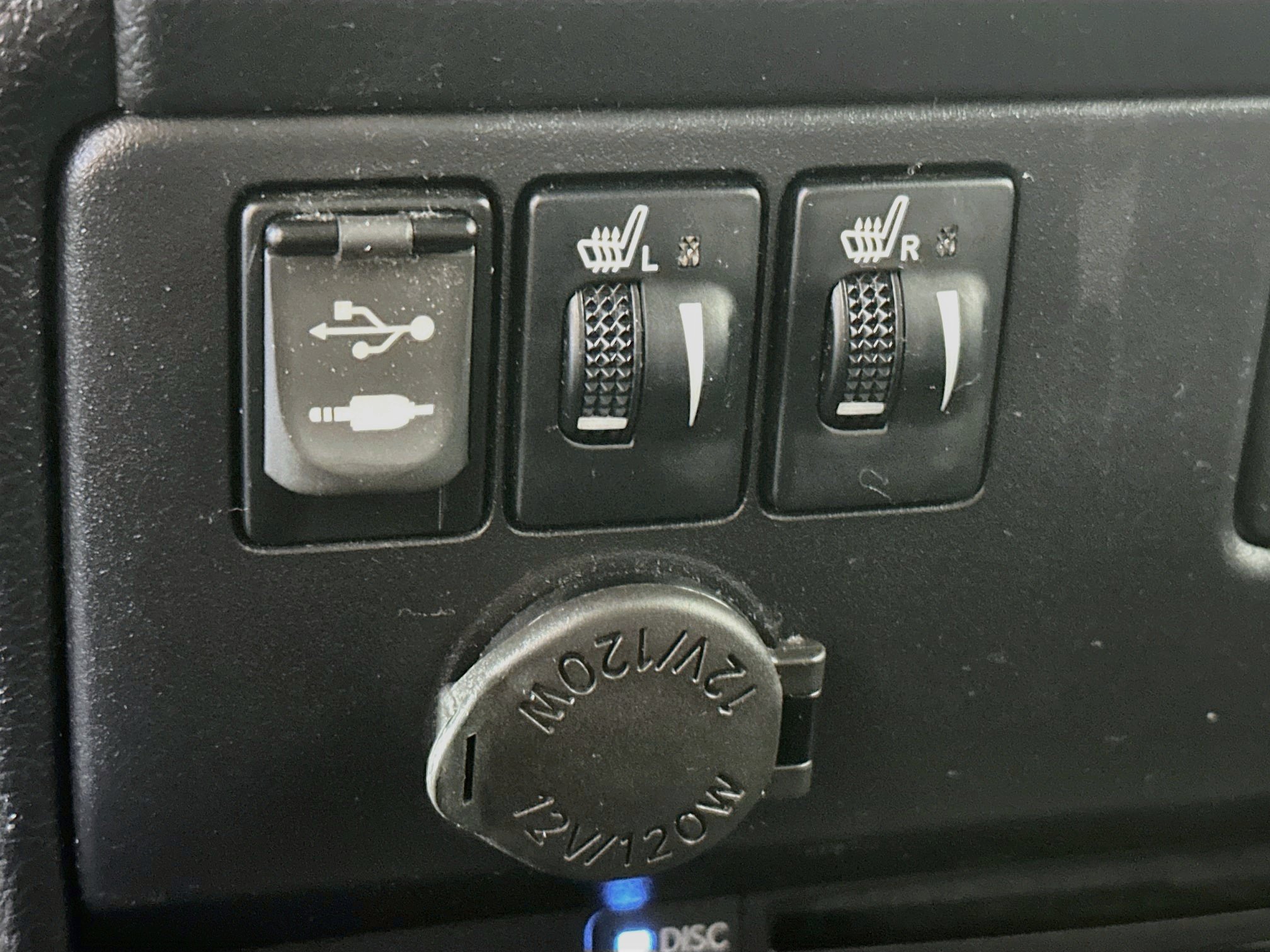 Used 2015 Toyota Sienna SE Premium FWD image 26