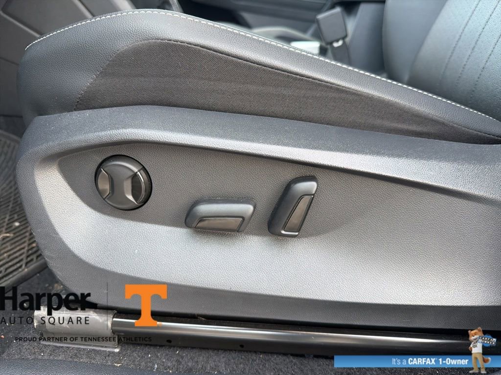 Used 2024 Volkswagen Tiguan SE R-Line w/ MDO Package, Three-Row image 19