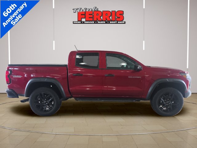 Used 2024 Chevrolet Colorado Trail Boss w/ Technology Package AWD/4WD image 6