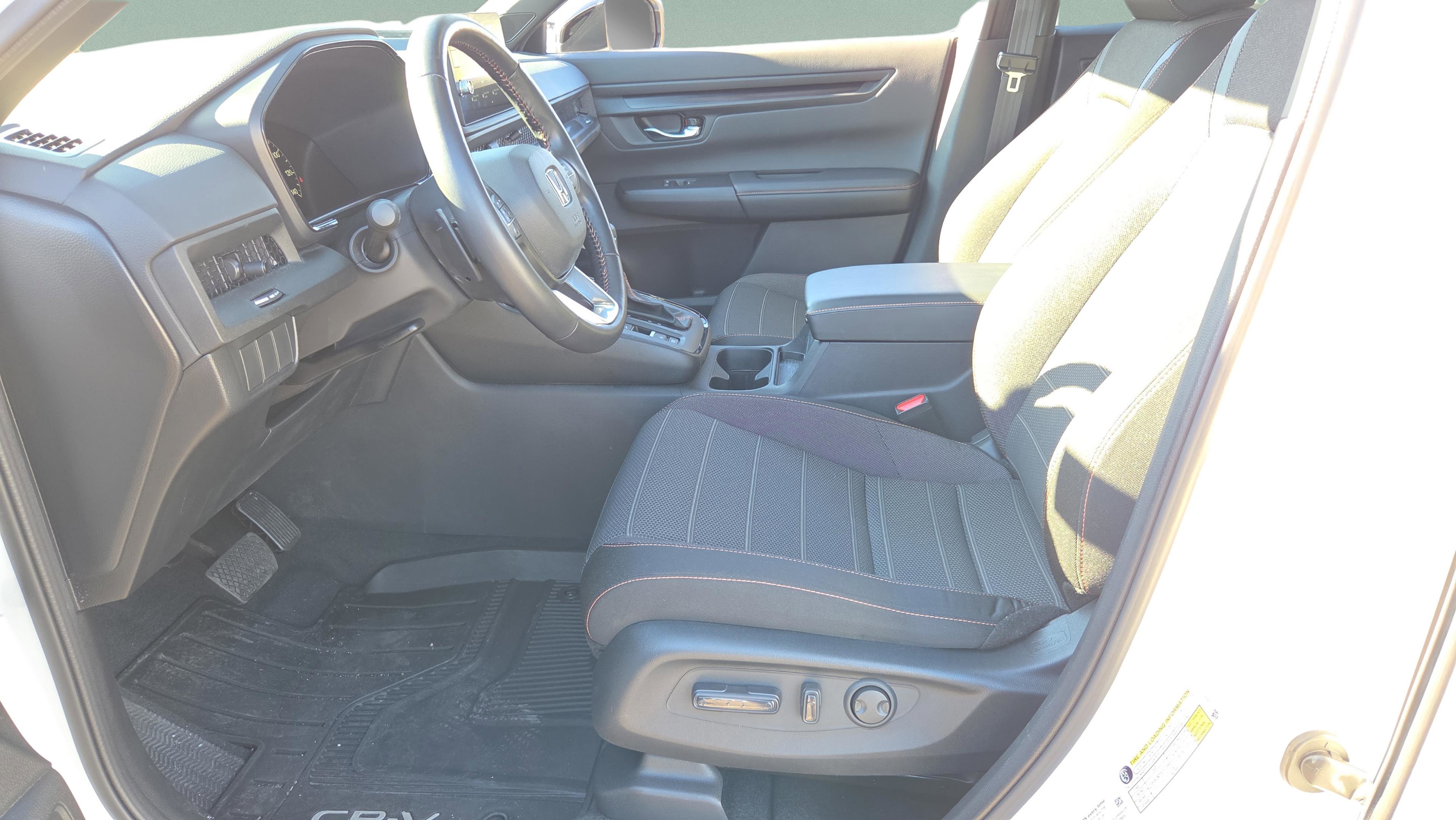 Certified 2026 Honda CR-V Sport image 37