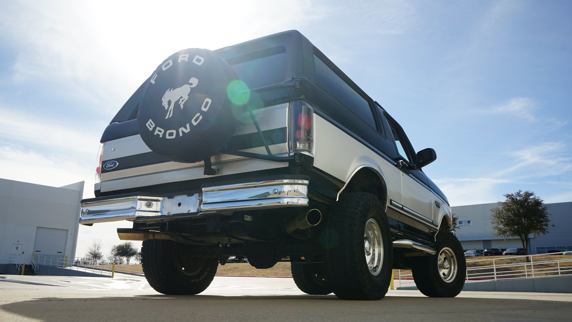 Used 1995 Ford Bronco XLT image 16