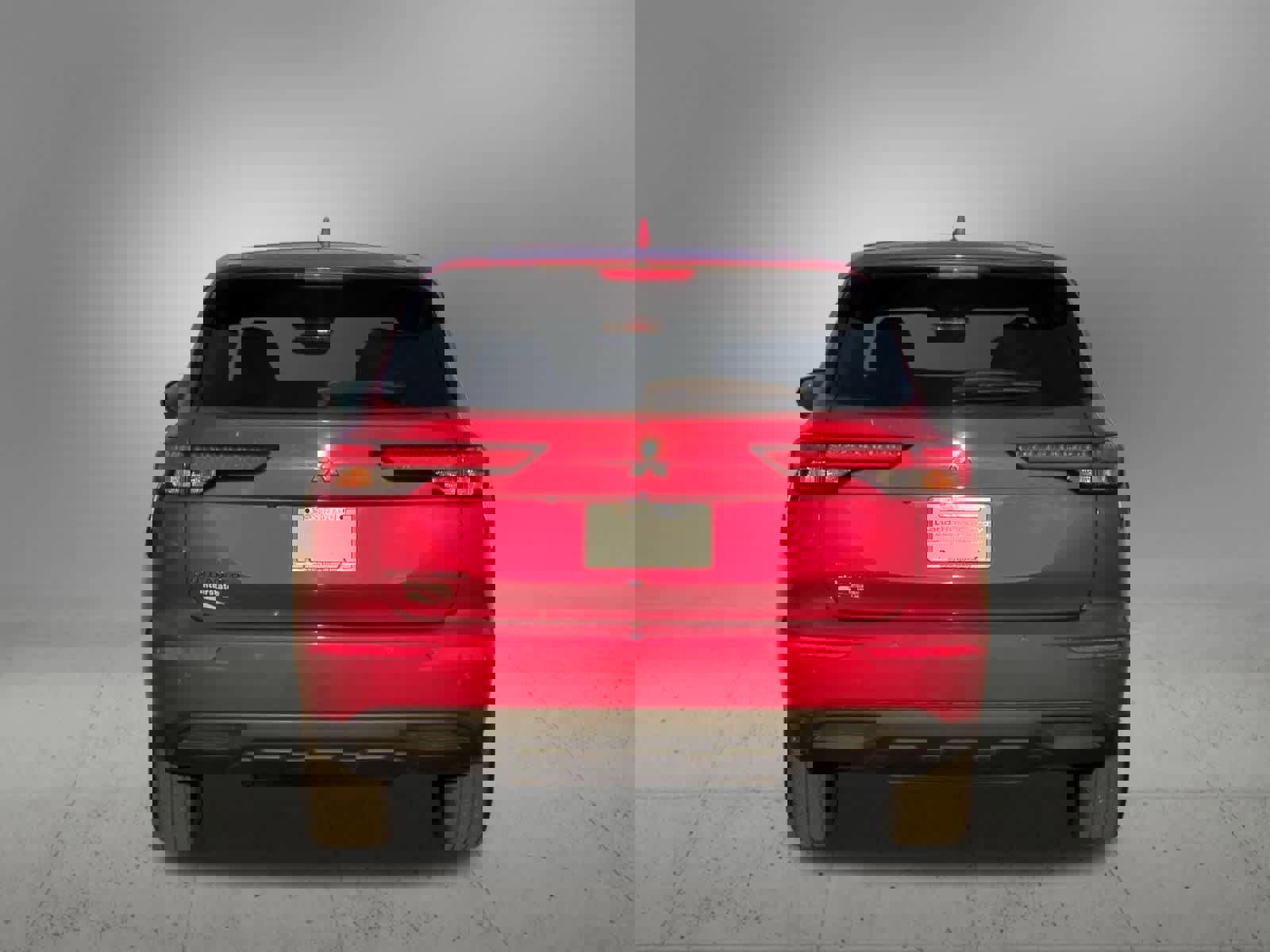 Used 2022 Mitsubishi Outlander ES image 5