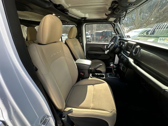 Used 2021 Jeep Wrangler Unlimited Sahara w/ LED Lighting Group image 28