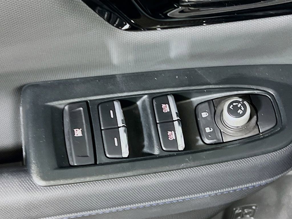 Certified 2025 Subaru Forester Limited AWD/4WD image 16