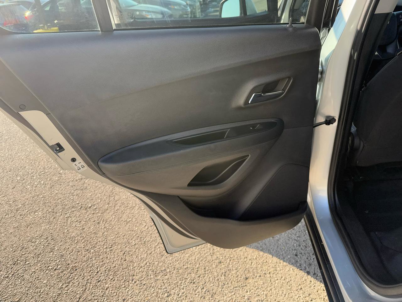 Used 2020 Chevrolet Trax LS w/ Tint and Cruise Package FWD image 14