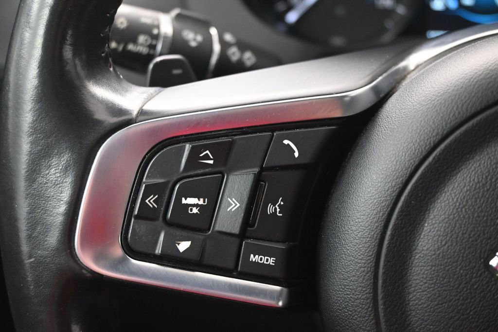 Used 2020 Jaguar F-PACE Prestige AWD/4WD image 21