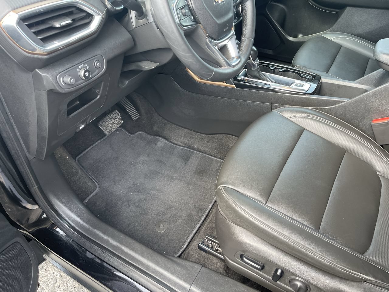 Used 2023 Chevrolet TrailBlazer ACTIV AWD/4WD image 34