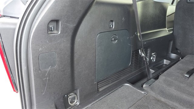 Used 2020 Ford Explorer XLT w/ Comfort Package image 13