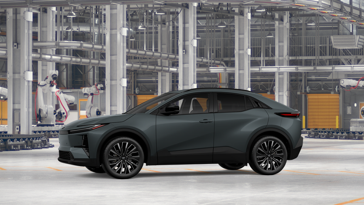 New 2027 Toyota C-HR AWD/4WD image 3