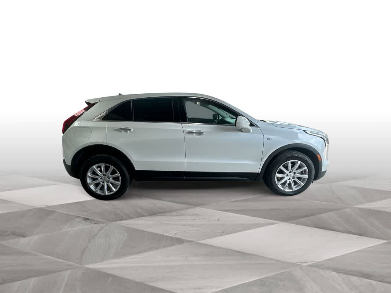 Used 2023 Cadillac XT4 Luxury FWD image 9