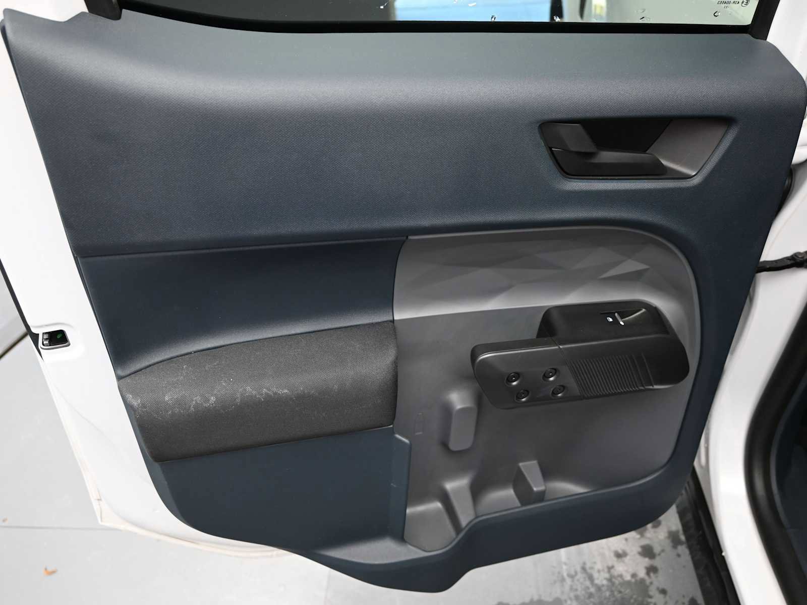 Used 2023 Ford Maverick XL image 15